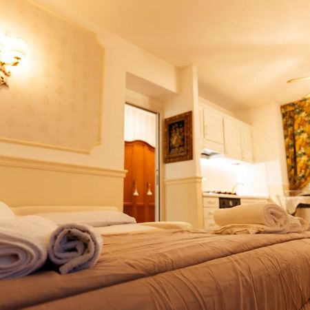 New Cozy Apartment - City Centre เลคโค ภายนอก รูปภาพ