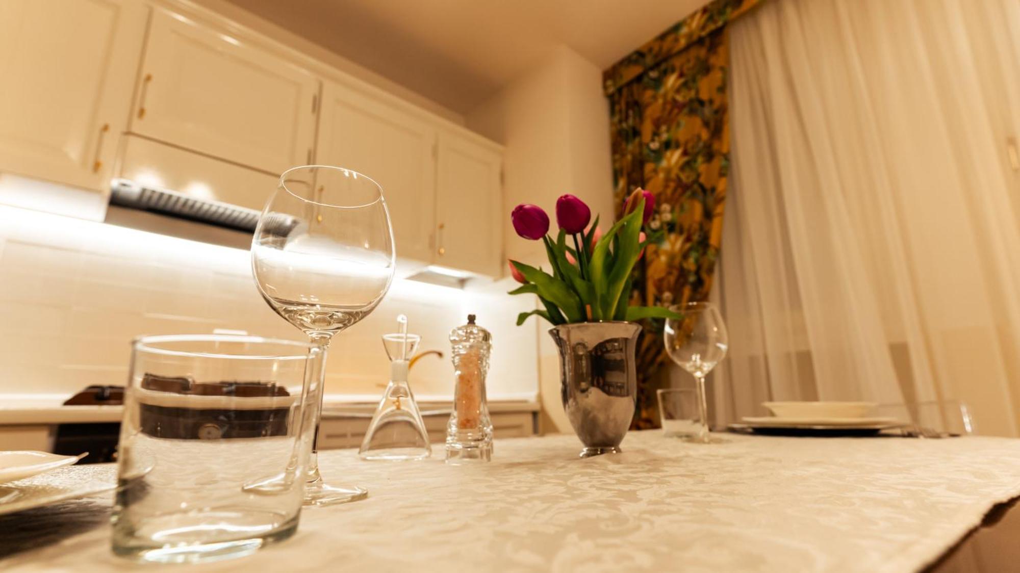 New Cozy Apartment - City Centre เลคโค ภายนอก รูปภาพ